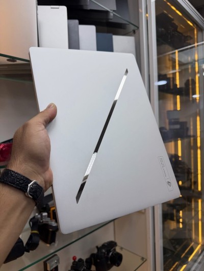 Asus ROG ZEPHYRUS G14 R9 RTX4060  Disponible Chez Morsi store dz