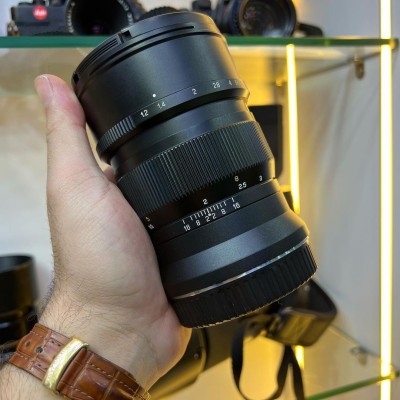 ZHONG Yi OPtics 85mm f/1.2 GF