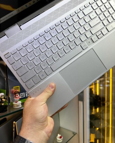 Vendu HP ENVY 15 i5-11eme 16GB/1024GB X360, Intel Iris Xe graphics