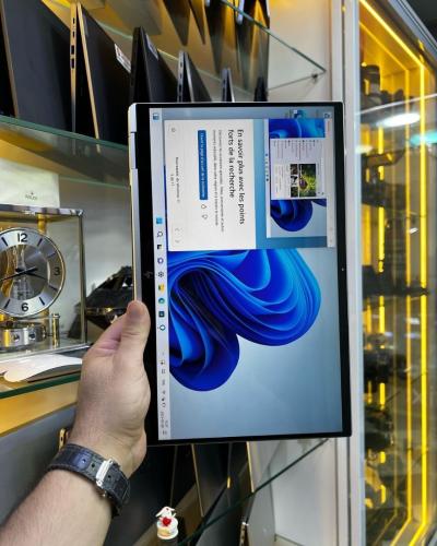 HP EliteBook 1030 G8 i5-11eme VPro LTE 16GB/256GB, Intel Iris Xe graphics