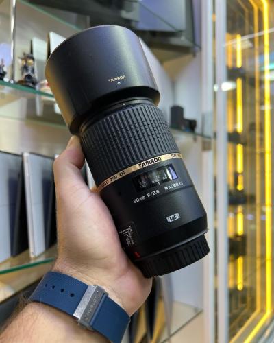 Tamron 90mm Macro pour Canon