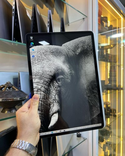 Vendu Microsoft Surface Laptop Studio i7-11eme 32GB/2TB, Carte Graphique Nvidia RTX3050Ti