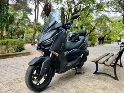 motos-scooters-yamaha-xmax-300-2019-alger-centre-algerie