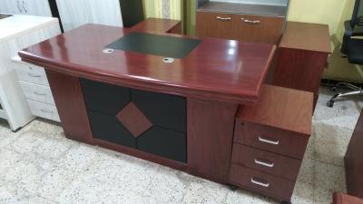 LES BUREAU EN MDF 
