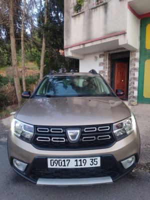 سيارة-صغيرة-dacia-sandero-2019-stepway-شعبة-العامر-بومرداس-الجزائر