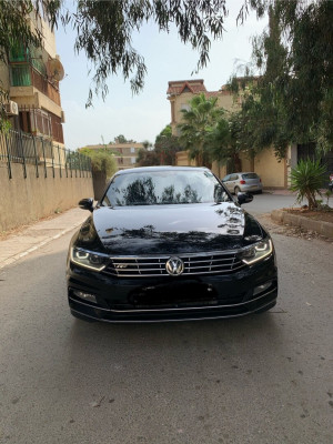 voitures-volkswagen-passat-2018-r-line-ain-naadja-alger-algerie