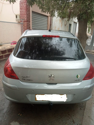 average-sedan-peugeot-308-2010-allure-boufarik-blida-algeria