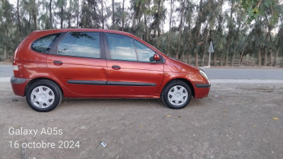 voitures-renault-scenic-2003-oued-rhiou-relizane-algerie