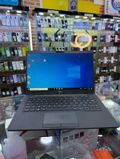 Dell Latitude 7300 i5-8éme carbon