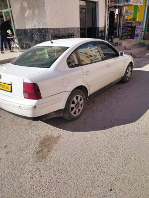 voitures-volkswagen-passat-1998-ain-mlila-oum-el-bouaghi-algerie