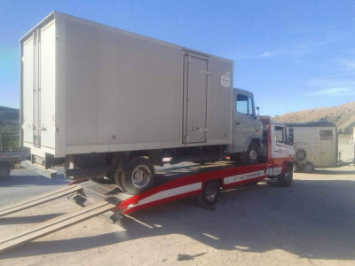 camion-vario-mercedes-depanage-2000-lakhdaria-bouira-algerie