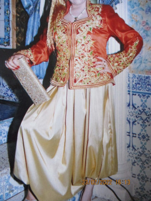 tenues-traditionnelles-carakou-batna-algerie