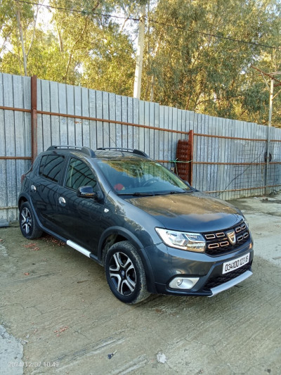 voitures-dacia-sandero-2023-birkhadem-alger-algerie