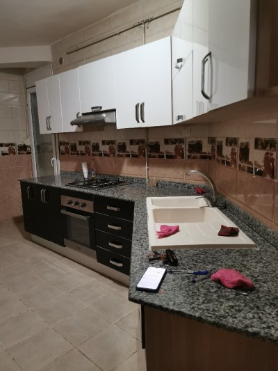 Location Appartement F4 Alger Bordj el bahri