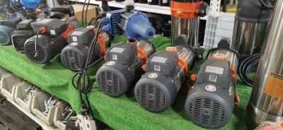 POMPE D'EAU, VIDE CAVE, POMPE IMMERGEE