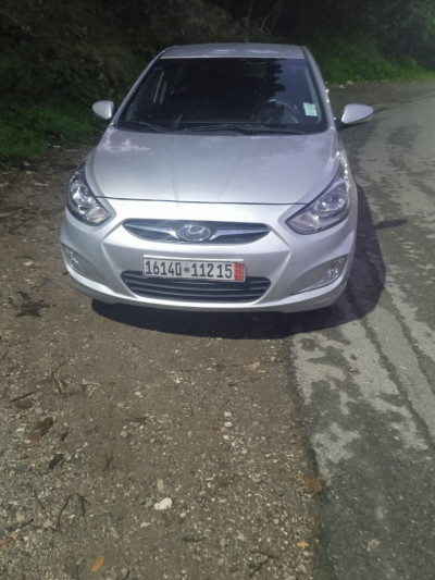 voitures-hyundai-accent-rb-5-portes-2012-larbaa-nath-irathen-tizi-ouzou-algerie