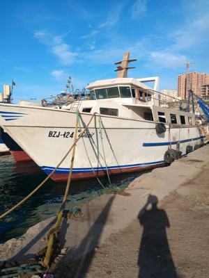 barques-chalutier-mostaganem-algerie