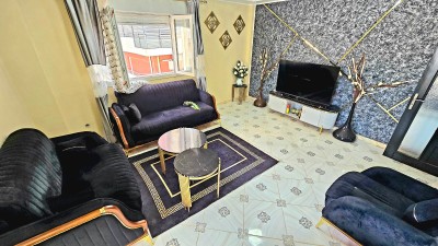 بيع شقة 4 غرف وهران بئر الجير