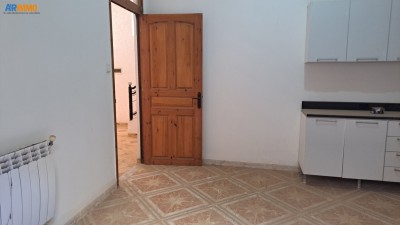 كراء شقة طابق فيلا غرفتين بجاية بجاية