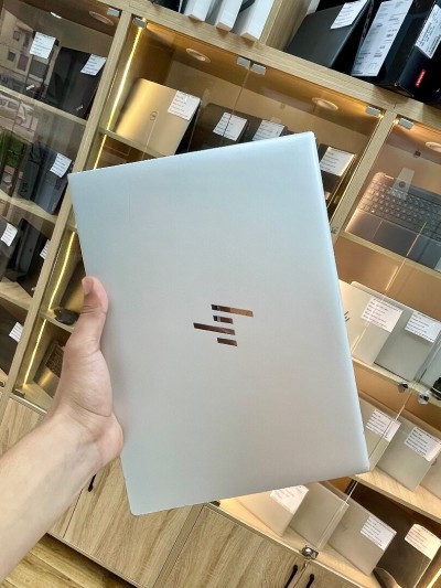 Hp elitebook 840 G9 i5-1245U 16gb 512ssd