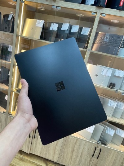 Surface laptop 6 Ultra 7 165H 16gb 256ssd