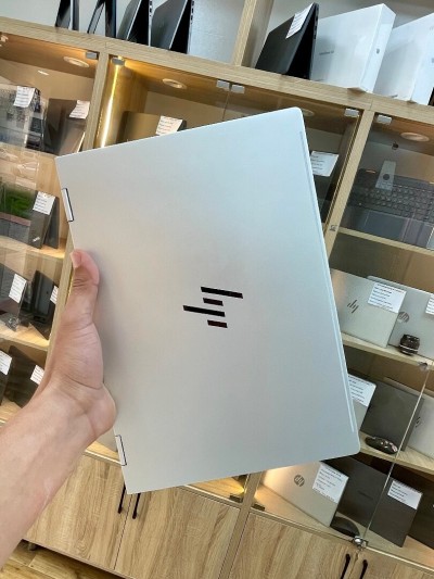 Hp elitebook 1040 G11 Ultra 7 155H 16gb 1tb ssd