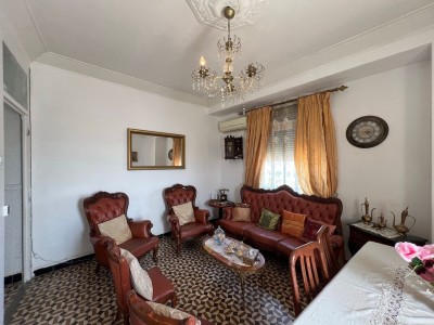 بيع شقة 4 غرف الجزائر القبة