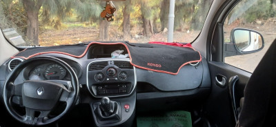 voitures-renault-kangoo-2015-hammedi-boumerdes-algerie