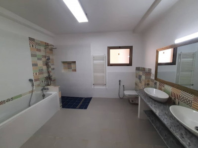 appartement-location-f4-alger-draria-algerie