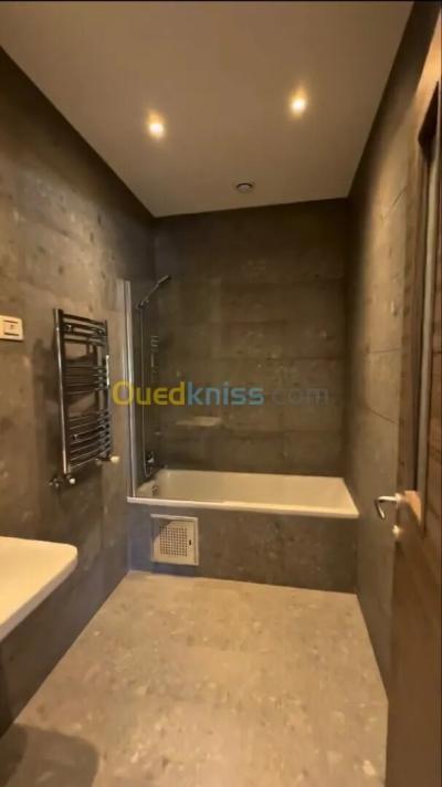 كراء شقة 4 غرف الجزائر العاشور