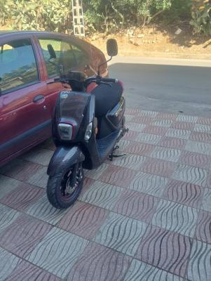 motos-scooters-vms-cuxi-2024-souk-oufella-bejaia-algerie