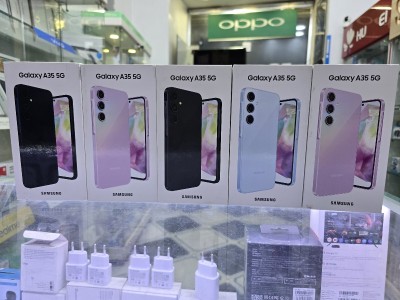 Samsung Galaxy A35 5G  128GB/8Ram boite scellé