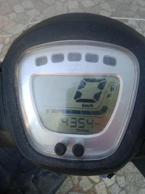motos-scooters-tonik-sym-2022-fouka-tipaza-algerie