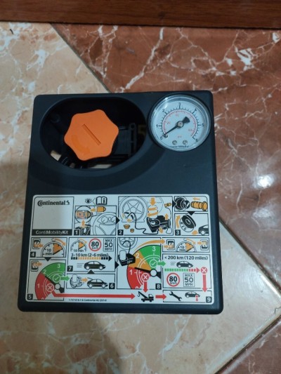 Mini compresseur pour voiture 12v Continental (Original)