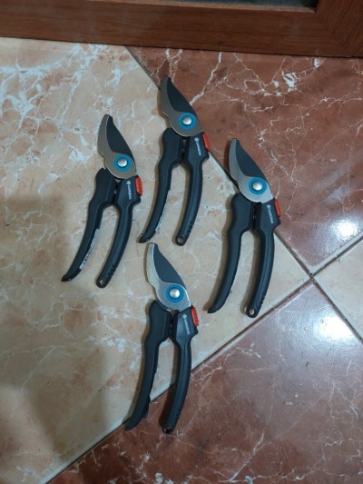 Sécateur GARDINA (Germany)