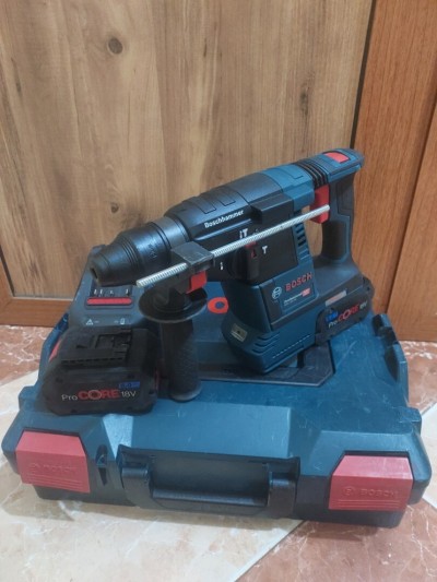 Perforateur Bosch 18v 8Ah PROCORE (Brushless) - Germany 
