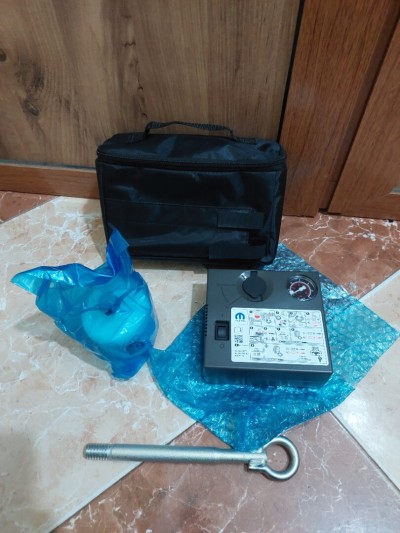 Mini compresseur pour voiture 12v (Original)