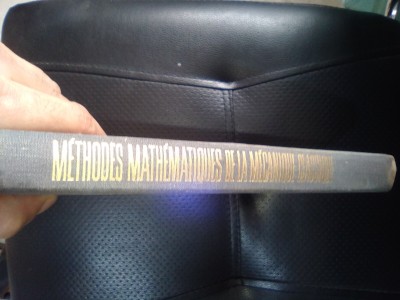 méthodes mathématiques de la mécanique classique 