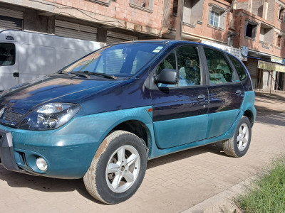 voitures-renault-scenic-2001-44-akbou-bejaia-algerie