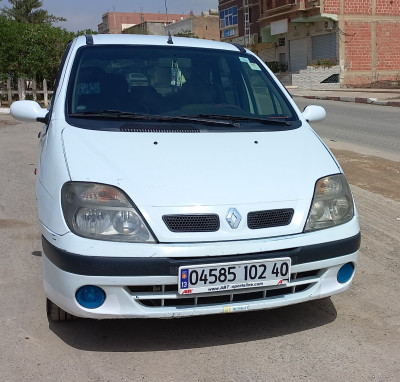station-wagon-family-car-renault-scenic-2022-khenchela-algeria