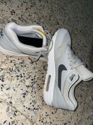 basquettes-air-max-one-tenes-chlef-algerie