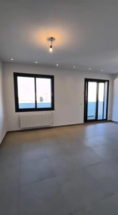 كراء شقة 4 غرف الجزائر العاشور