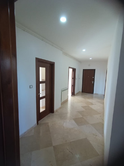 appartement-location-f4-alger-hydra-algerie