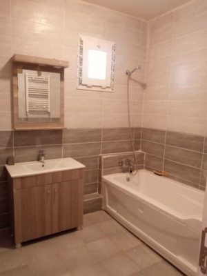 appartement-location-f5-alger-ain-benian-algerie