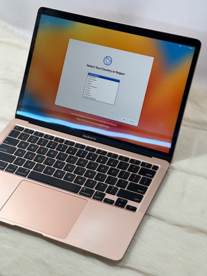 MACBOOK AIR RETINA 13.3 GOLD 2020 I5 1.1GHZ 8GO 256GO SSD 