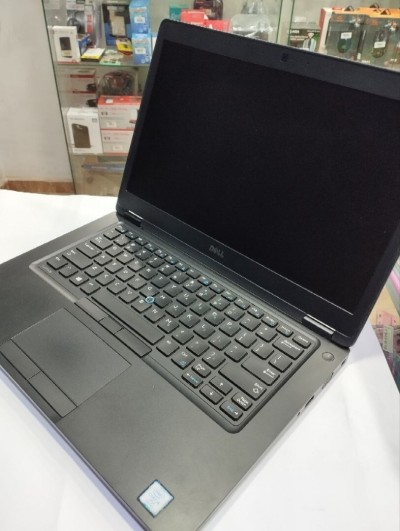 DELL latitude 5490