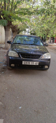 voitures-chevrolet-optra-4-portes-2011-khenchela-algerie