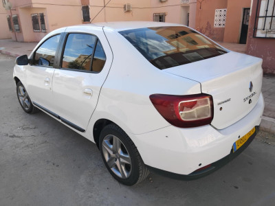 voitures-renault-symbol-2016-extreme-bechar-algerie