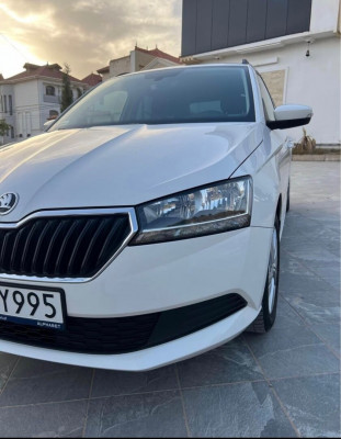 voitures-skoda-fabia-2022-batna-algerie