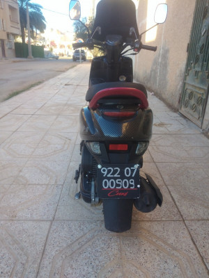 motos-scooters-vms-cuxi-2-2022-sidi-okba-biskra-algerie